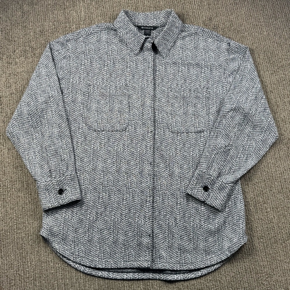 Athleta Womens M Braiden Textured Shirt Jacket Button Up Long Sleeve Black White